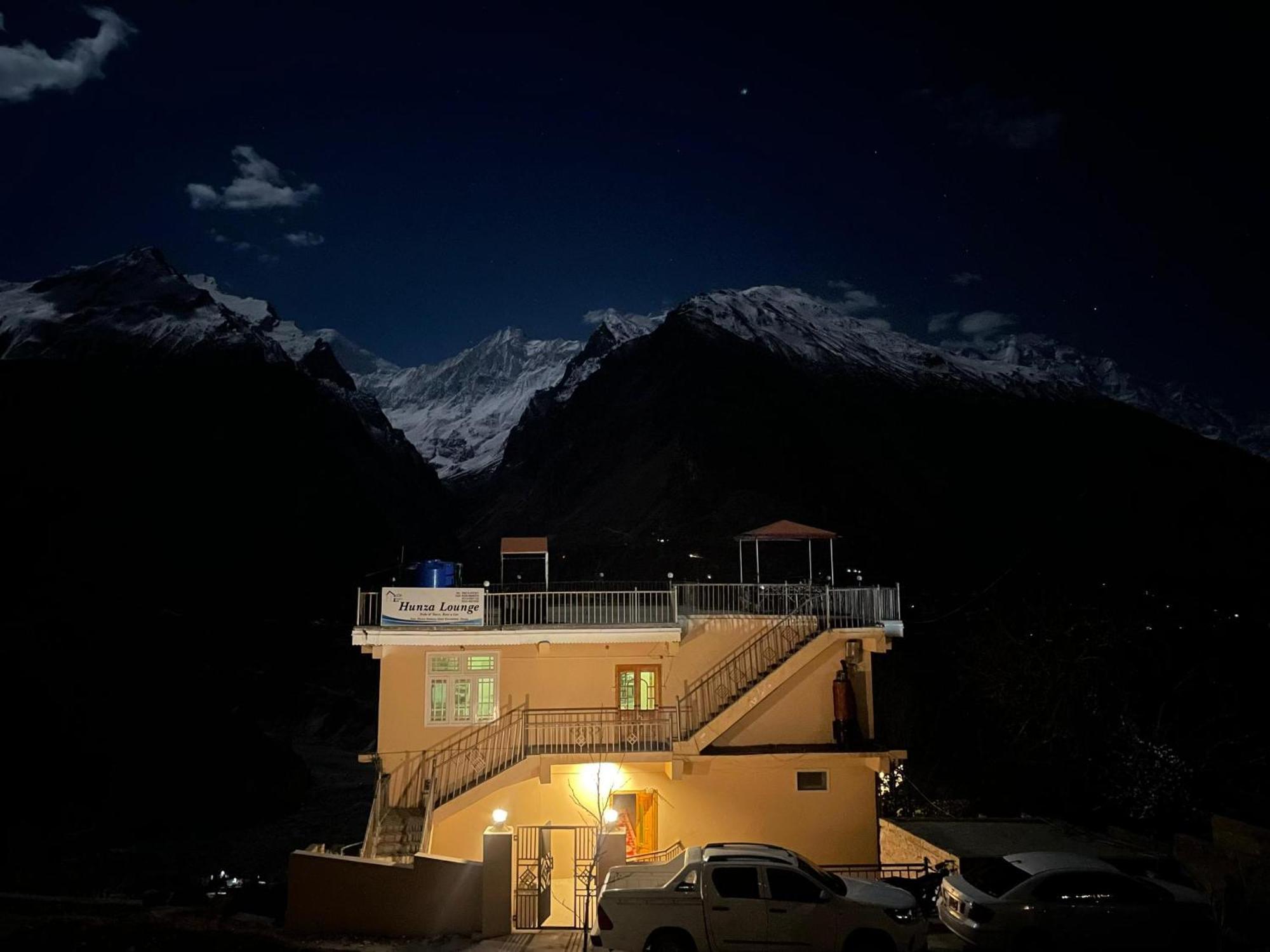 Hunza Lounge Hotel Karimabad  Ngoại thất bức ảnh